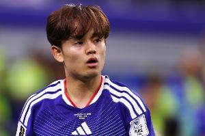 日本媒体：久保建英进行轻量级慢跑，目前看来他不太可能参战瑞典