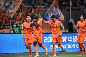 31分！奥斯卡头球制胜，玉昆1-0蓉城，数据全面领先