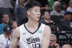 郭昊文在最后一场比赛中几乎隐形，李贤重有望获得双向合同