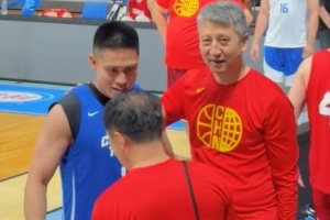 陈盈骏曾效力于龙狮，与郭士强、崔永熙欢聚畅谈