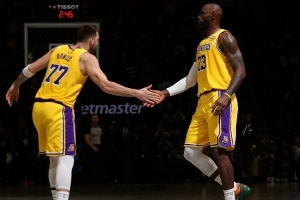 ClutchPoints：科比传承至詹姆斯，再至东契奇，湖人巨星血脉相连