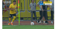 西海岸2-1逆转浙江！西海岸获得角球良机，内尔松·卢斯头球得手