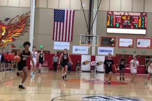 NBA真是人才济济！猛龙刚签的双向球员杰克逊！高中时也是乱杀