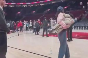 混得很熟