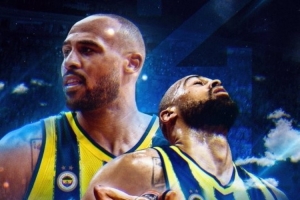 前湖人球员霍顿-塔克新赛季将留任费内巴切,不回归NBA