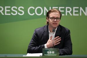 北京国安体育总经理马永明表示：法国队夺冠热门，德国队目标至少进四强