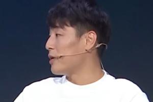 武磊泪目：感激球迷支持我留洋首秀仅3分钟，进球后担子加重