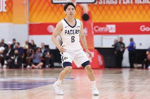信心满满!河村勇辉五投三中,砍下8分1篮板,助攻4次失误1次