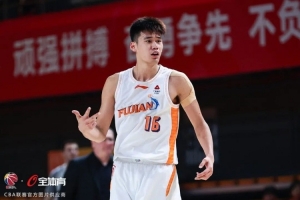 杨曦皓被纳入本期中国男篮集训名单！