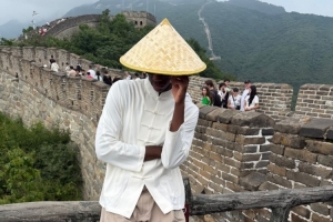 迪班萨总结中国之旅:起初我国景致模糊,来华后视野更清晰