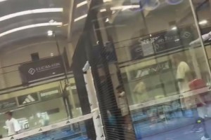 恩佐、利马和小蜘蛛在伊维萨岛度假一起打球，休假也不忘训练！