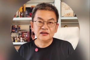 苏群表示：火箭队在夏天看似繁忙，实则似乎并无实际行动，主要目标在于节省开支