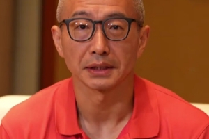结尾藏惊喜!于嘉:骑士与热火均用足中产名额,老詹去向何方?
