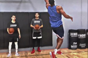 一招鲜吃遍天， 隆多进攻技能包观赏性杀伤力都很强