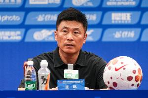 强强对决，大连英博主场险胜辽宁铁人，李国旭强调结果至上