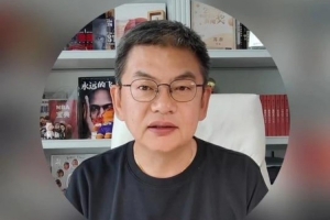 苏群表示：中国队员个人能力都很出色，但整体上缺乏明显的团队标签