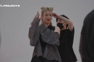 李梦出战新联赛宣传~穿这衣服看着体格子有点猛啊