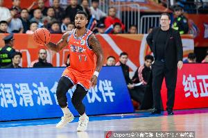 伤病与合同疑云：皮特森离队引发福建男篮争议潮