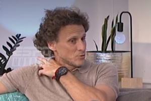 致命失误！弗兰揭露：穆斯莱拉前晚发烧至41度，贝尔萨不知情