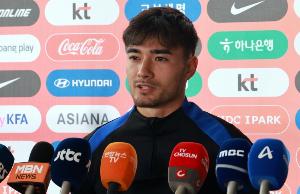 肩伤成转折？卡斯特罗普缺战引发亚洲杯悬念