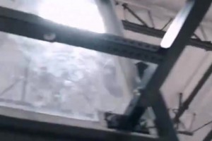 自律上进马克西又在训练，看来十分珍惜很老詹打球的机会