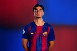 强强对话中脱颖而出！吉列·费尔南德斯在对位中占据上风